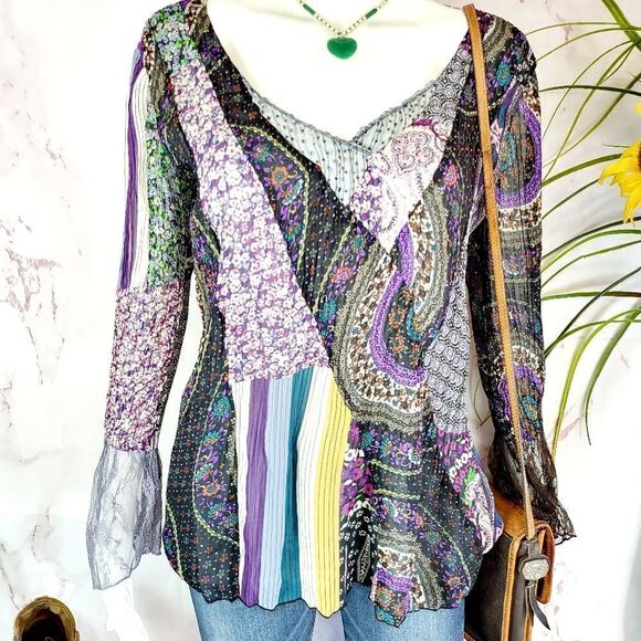 Lindi silk colorful patchwork top - Picture 2 of 7